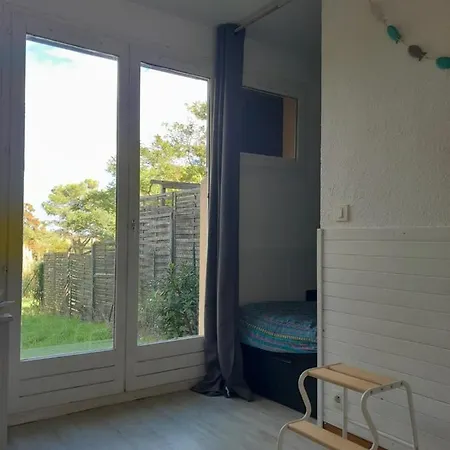 Apartment Studio Cabine Avec Jardin Presqu'ile De Giens Hyeres