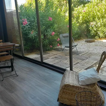 Apartment Studio Cabine Avec Jardin Presqu'ile De Giens *